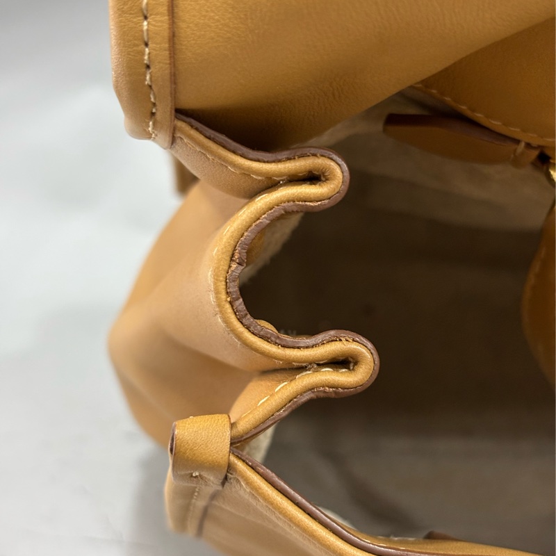 PRADA BN2135 大地色 全牛皮 手提包 購物包 肩背包 托特包 旅行袋 公事包 健身房-63