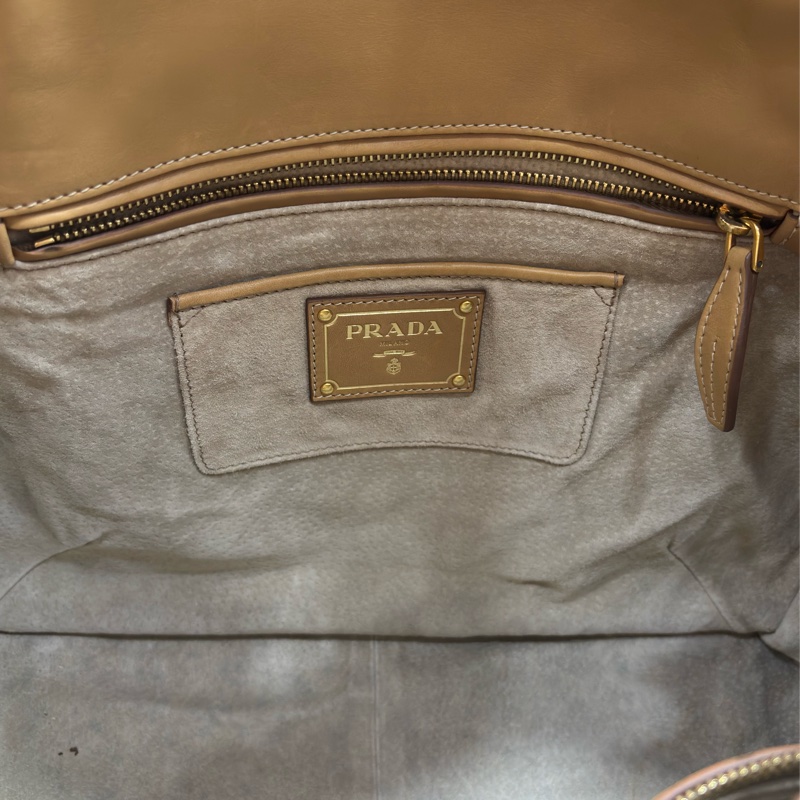 PRADA BN2135 大地色 全牛皮 手提包 購物包 肩背包 托特包 旅行袋 公事包 健身房-74