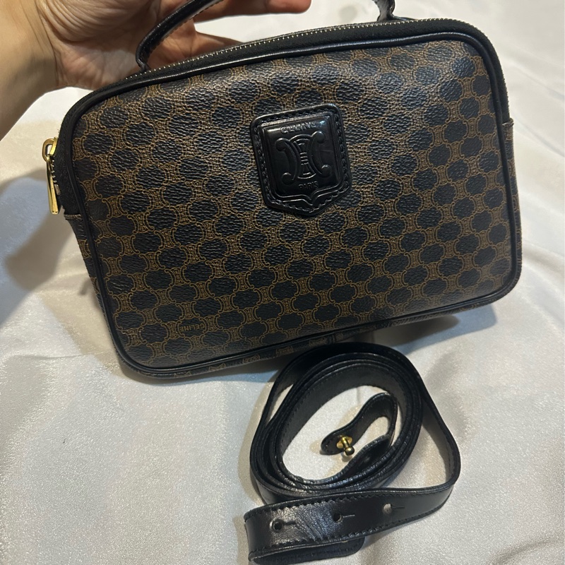 Celine vintage黑花相機包-2