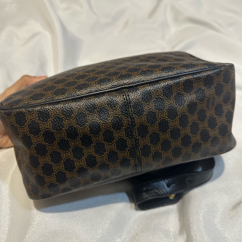 Celine vintage黑花相機包-4