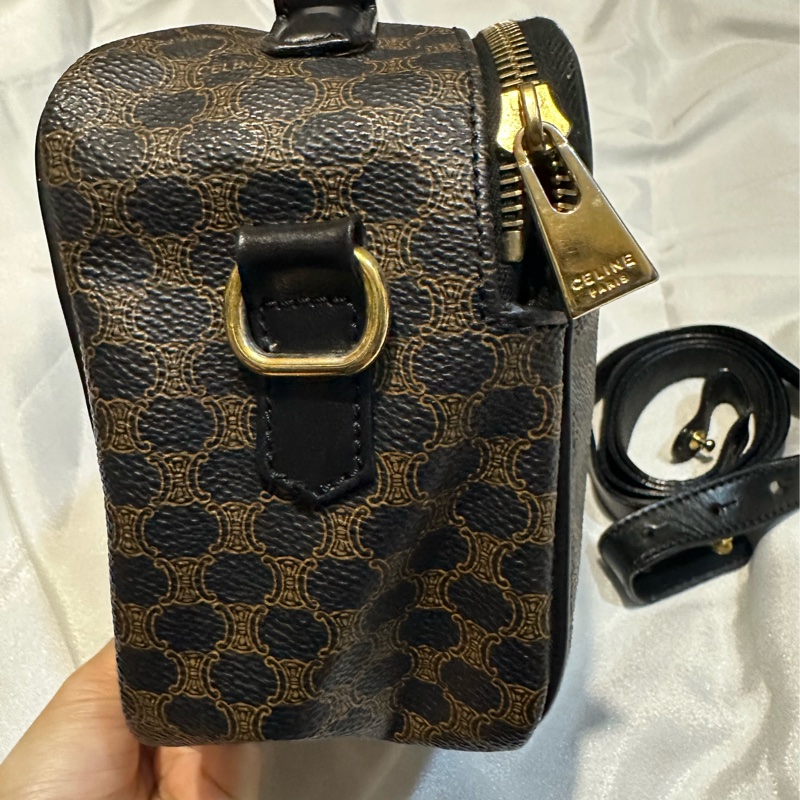 Celine vintage黑花相機包-10