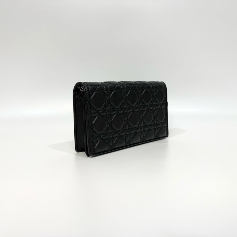 Dior 黑金羊皮藤格紋Lady Dior Pouch斜背包S0204ONMJ-4