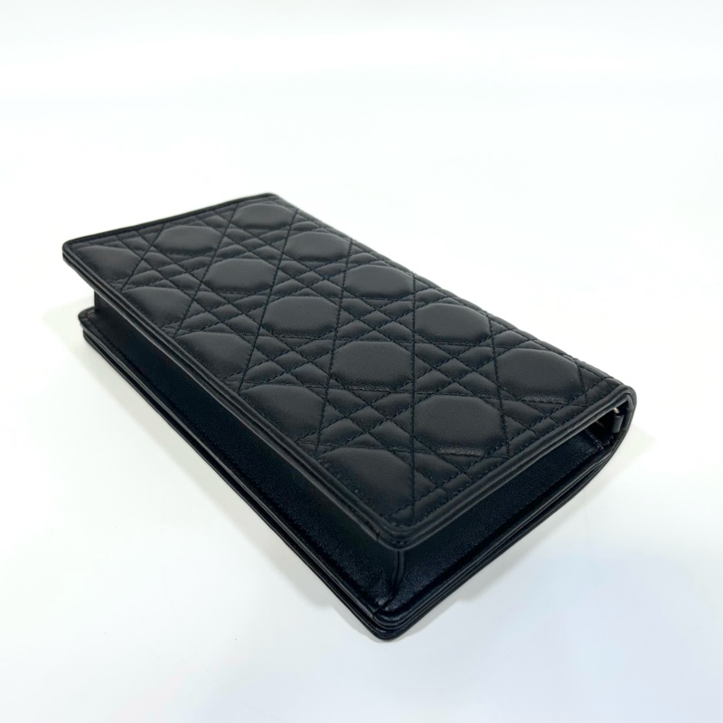 Dior 黑金羊皮藤格紋Lady Dior Pouch斜背包S0204ONMJ-14