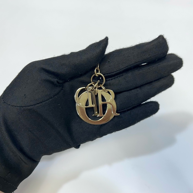 Dior 黑金羊皮藤格紋Lady Dior Pouch斜背包S0204ONMJ-17