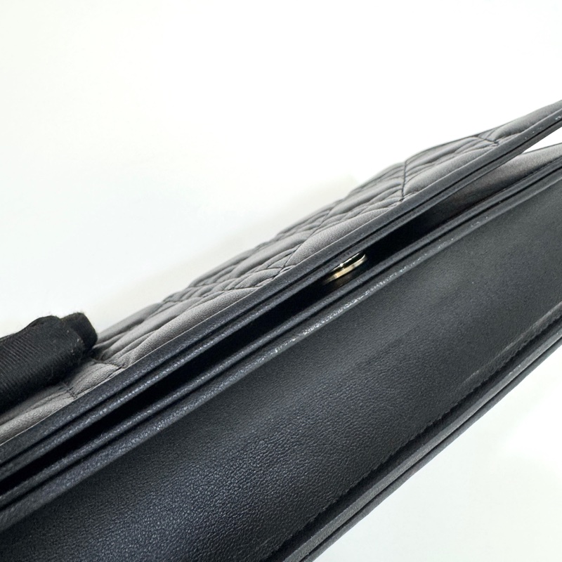 Dior 黑金羊皮藤格紋Lady Dior Pouch斜背包S0204ONMJ-15