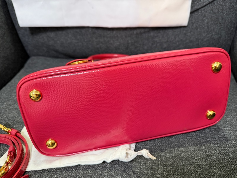 正品 PRADA 亮桃紅 漆皮小 2WAY包 貝殼包 斜背包 手提包-13