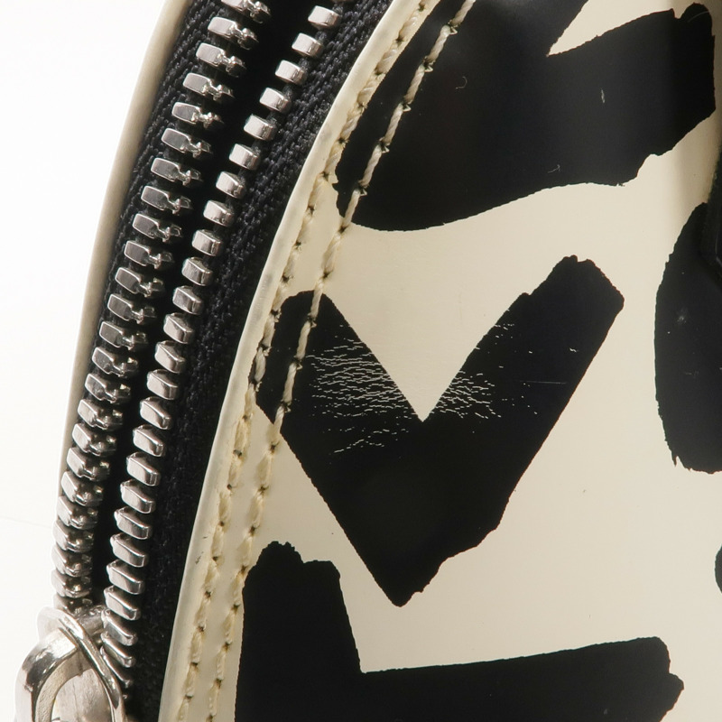 LOUIS VUITTON Monogram Graffiti Alma Horizontal Handbag銀扣手挽袋-16