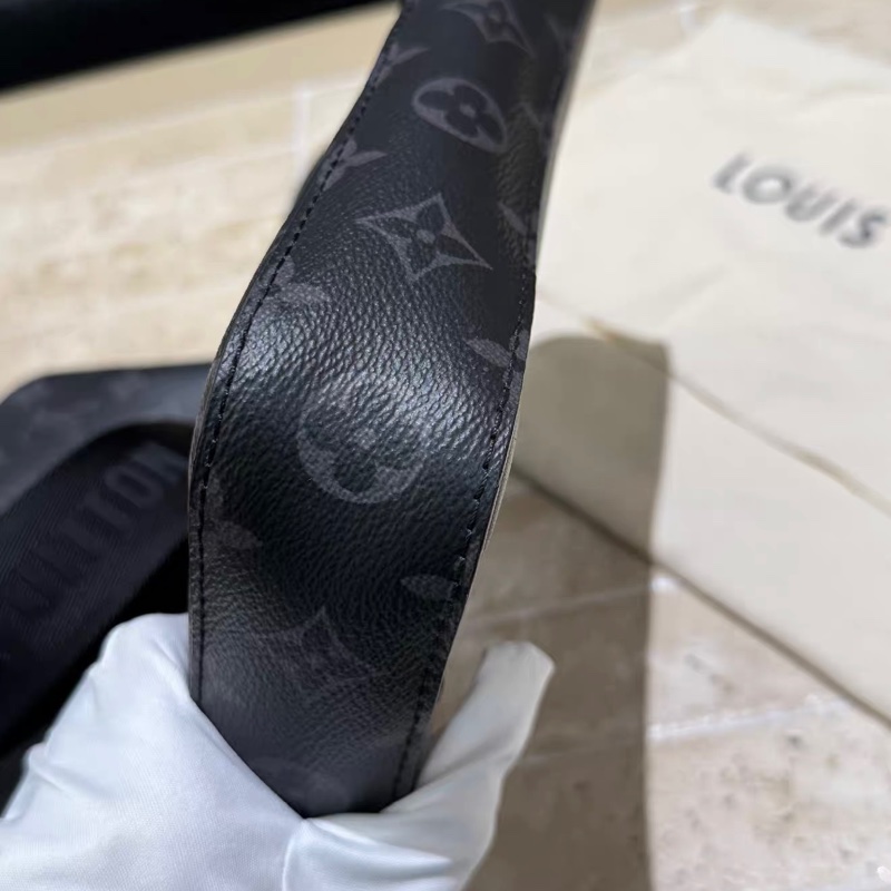 #99新閒置 #芯片款 Lv黑老花三合一斜挎包 #櫃上近🔟萬-11