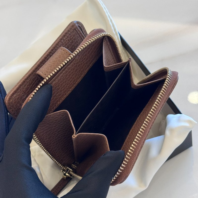 *SHIHNA名牌精品* GUCCI 雙G緹花 8卡短夾-6