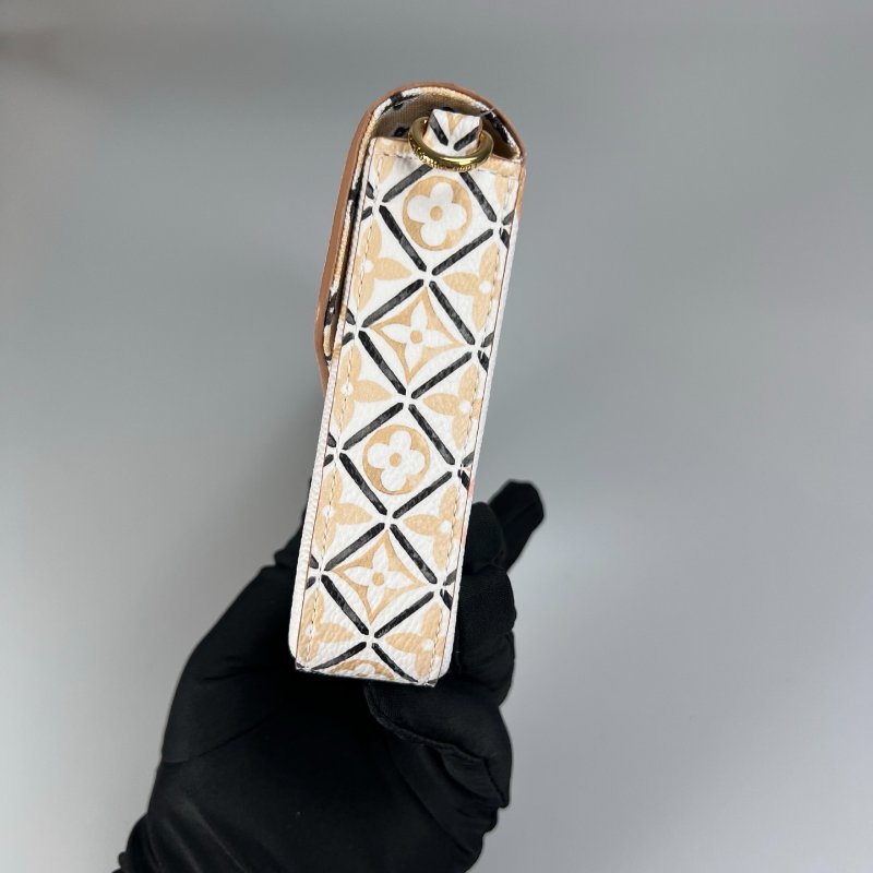 LV M82520/晶片款 拚色老花三合一包-3