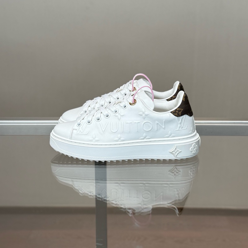 98新LOUIS VUITTON/路易威登 Time Out 白色浮雕滿印板鞋 尺碼/34.5碼-3