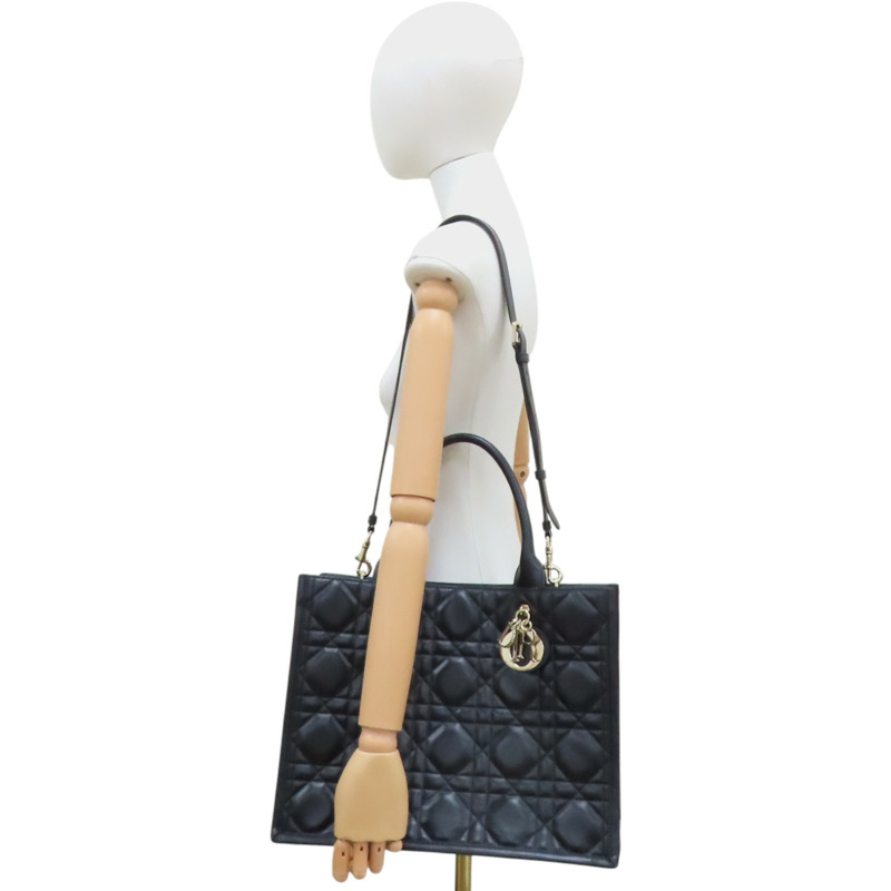 黑色牛皮 Book Tote 中型托特 兩用包 M1324【Dior 迪奧】 M1324OWHP_M900-12