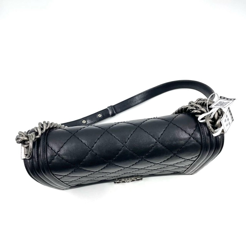 CHANEL BOY 25 medium-4