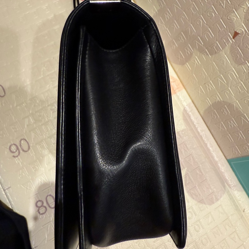 CHANEL classic boy Mediun-5