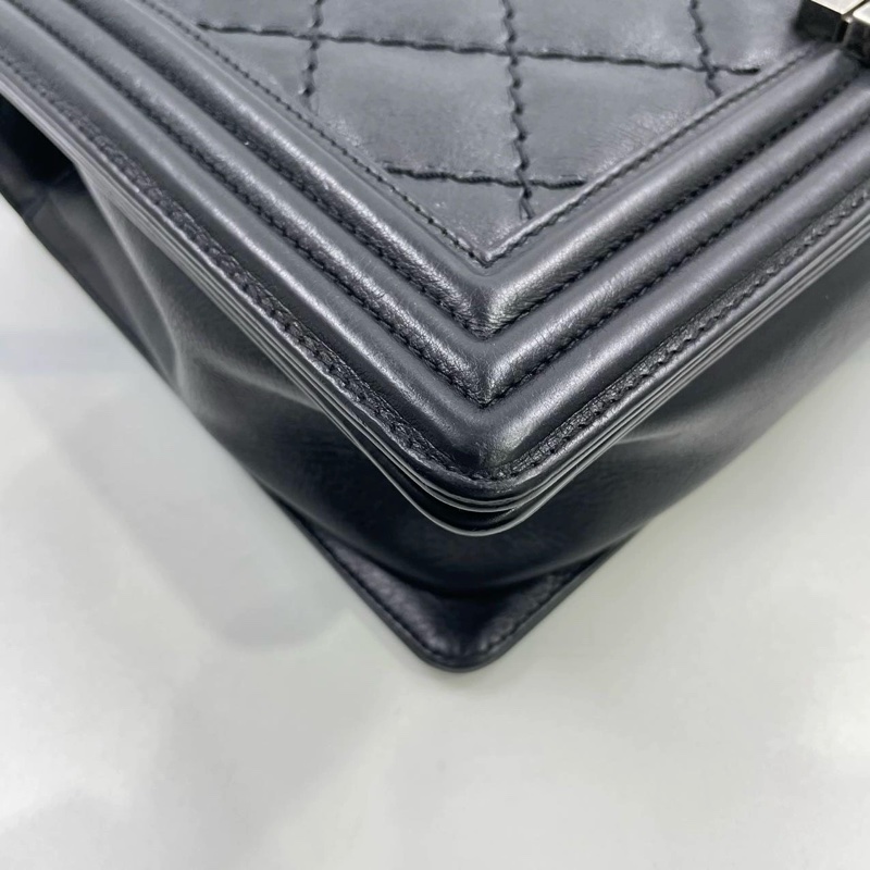 CHANEL classic boy Mediun-13