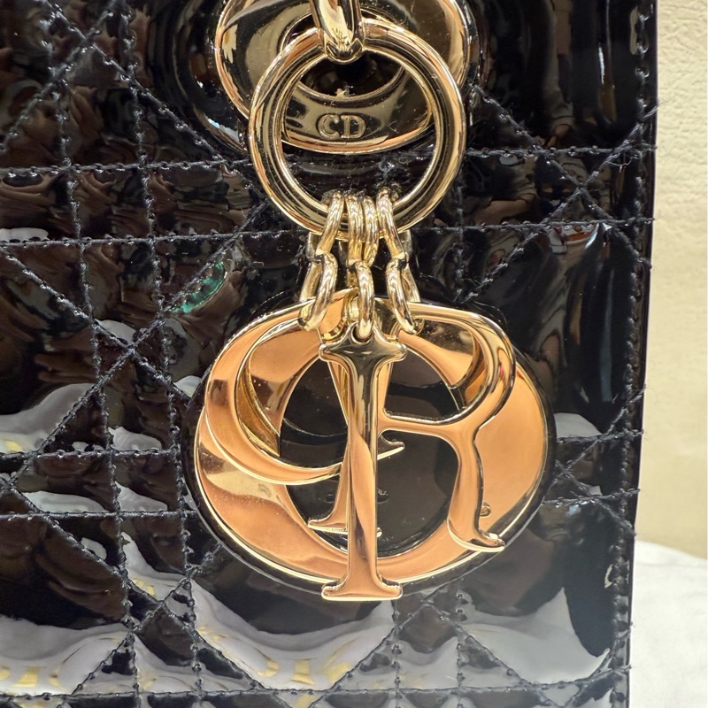 Dior四格黛妃漆皮22年-1