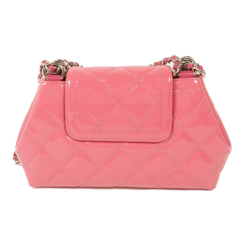 CHANEL 漆皮皮革Chain Shoulder銀扣鏈帶肩背袋-1