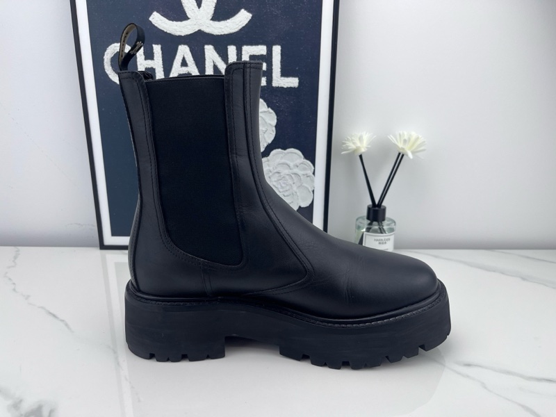 99新Celine賽琳calfskin馬丁靴 39碼 成色如圖-4