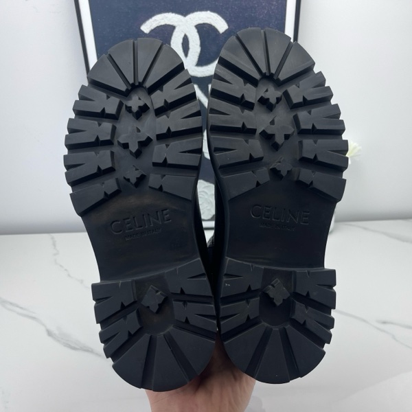 99新Celine賽琳calfskin馬丁靴 39碼 成色如圖-9