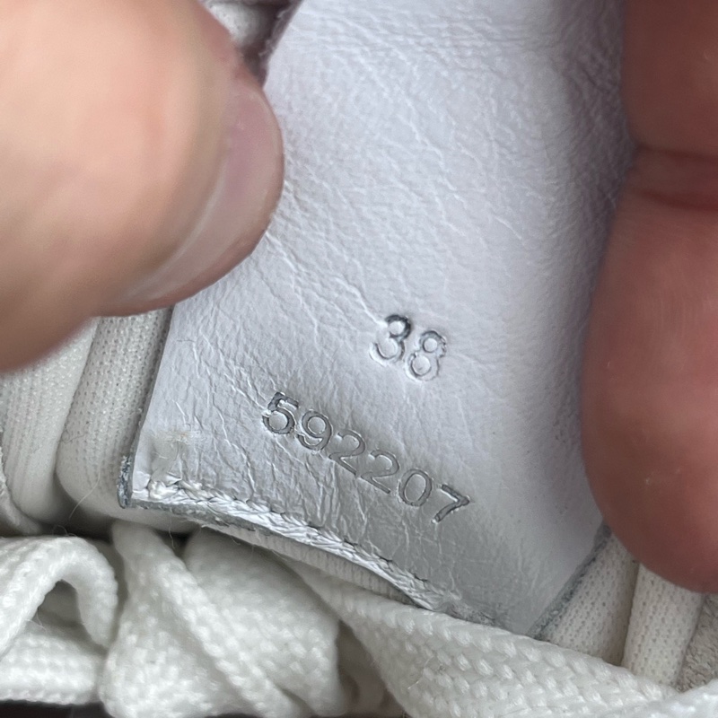 LOEWE羅意威灰色阿甘鞋 38碼 下地一次 成色如圖-7