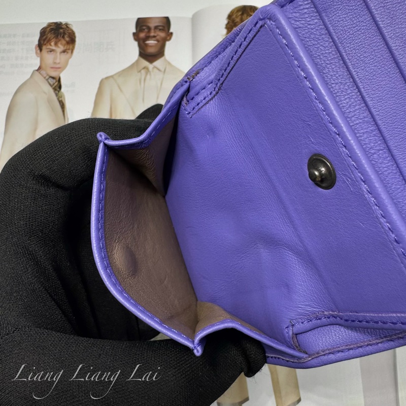 BOTTEGA VENETA BV 經典編織小羊皮藍紫色釦式短夾-9