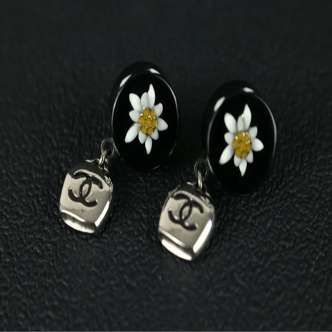 「JL精品代購」98新 Chanel 香奈兒 花花 垂墜雙c 耳釘