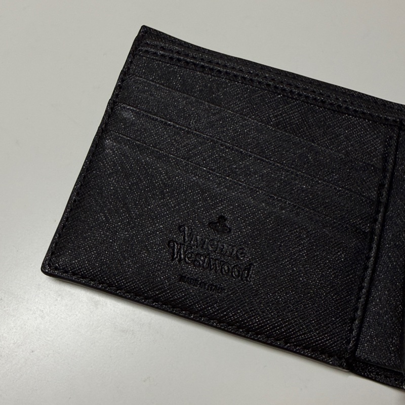 vivienne westwood 黑色防刮材質短夾-1