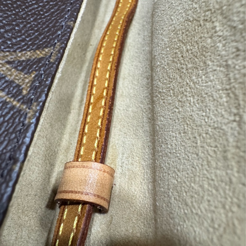 Louis Vuitton 老花櫃姐包-14