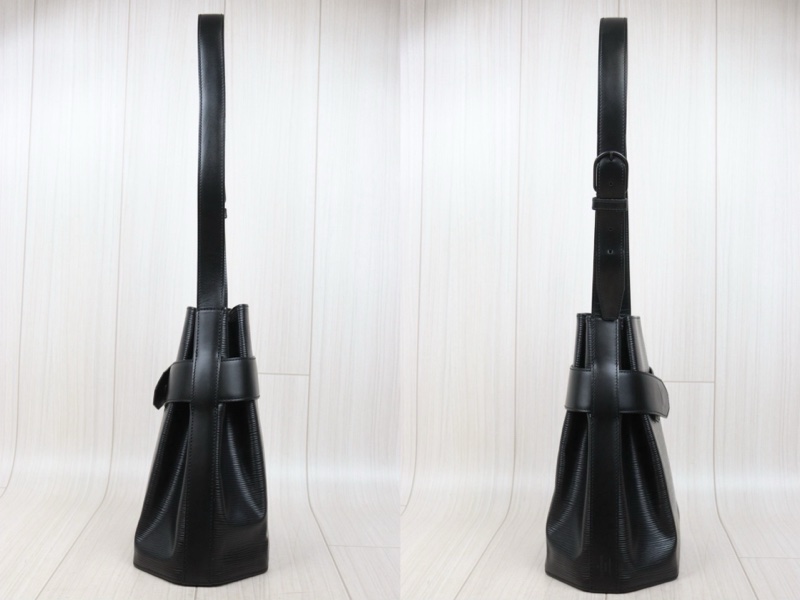 LV 水波紋八角水桶包-3