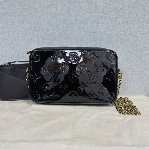 LV 櫻桃色漆皮三合一肩背斜背相機包19.5*12*5 98新配件塵袋