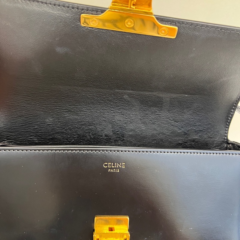Celine Triomphe凱旋門黑金皮肩帶 肩背包-5
