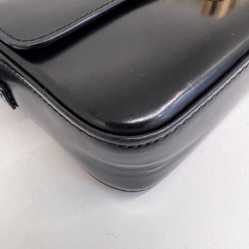 Celine Triomphe凱旋門黑金皮肩帶 肩背包-15