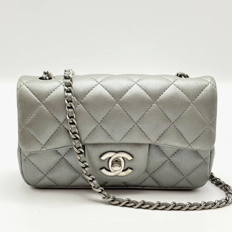 CHANEL 太空銀 Cf mini肩背斜背鏈條包17*10*4.5 98新配件塵袋-0