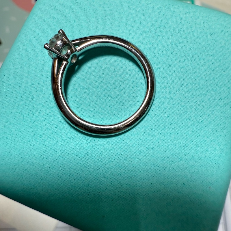 Tiffany &co蒂芬妮 60分橢圓鑽戒-6