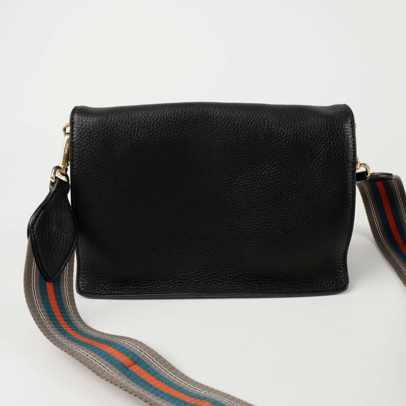 PRADA 金屬Logo單肩斜背包 1BD159-6