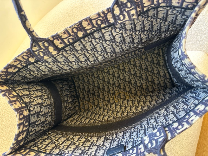 Dior迪奧 19年編碼 Book tote托特包 藍色刺繡大號手提包-5