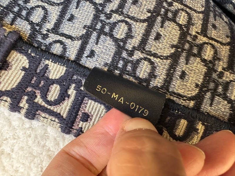 Dior迪奧 19年編碼 Book tote托特包 藍色刺繡大號手提包-6