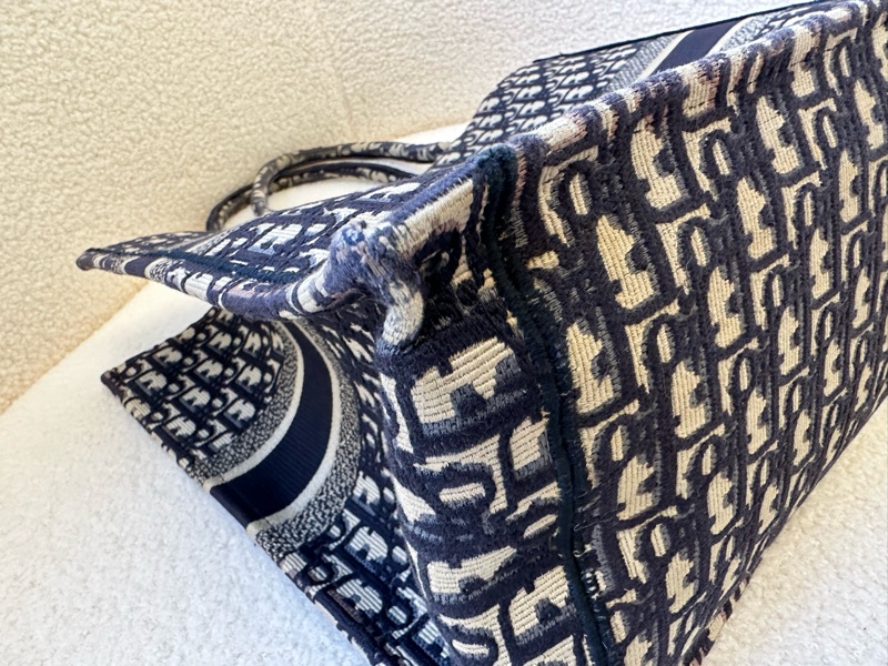 Dior迪奧 19年編碼 Book tote托特包 藍色刺繡大號手提包-12