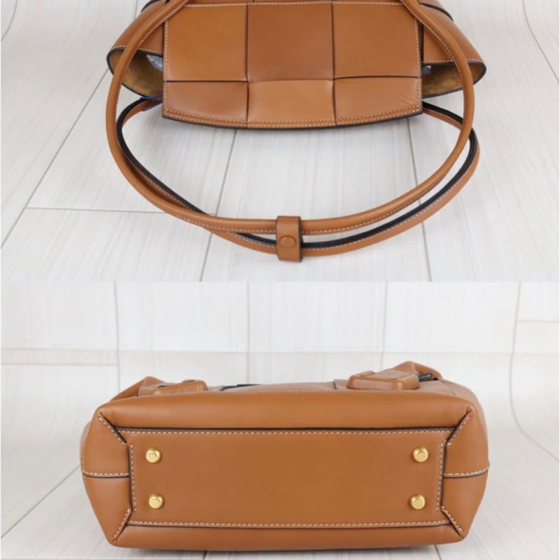 「JL精品代購」97新 BV Arcoe33金棕 托特包-5