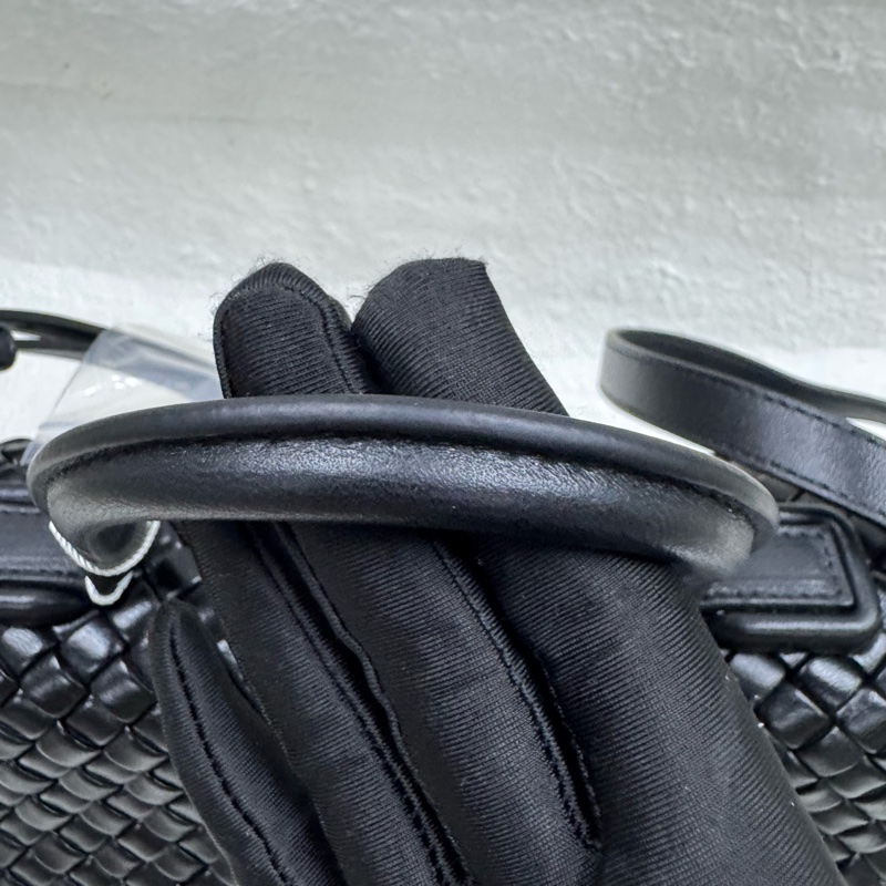 未使用BOTTEGAVENETA黑色手工藝編織手提包.通勤大包-7