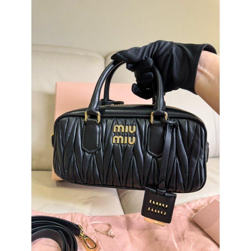 Miu Miu 復古保齡球包/黑色羊皮/96新美品-2