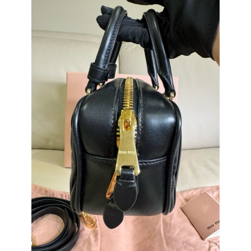 Miu Miu 復古保齡球包/黑色羊皮/96新美品-4