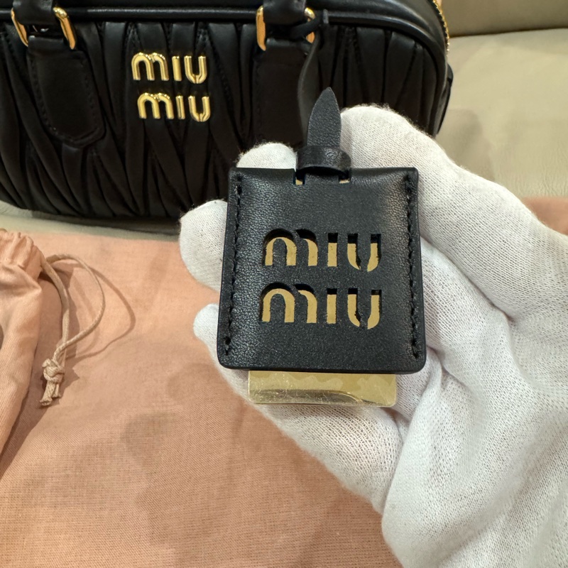 Miu Miu 復古保齡球包/黑色羊皮/96新美品-5