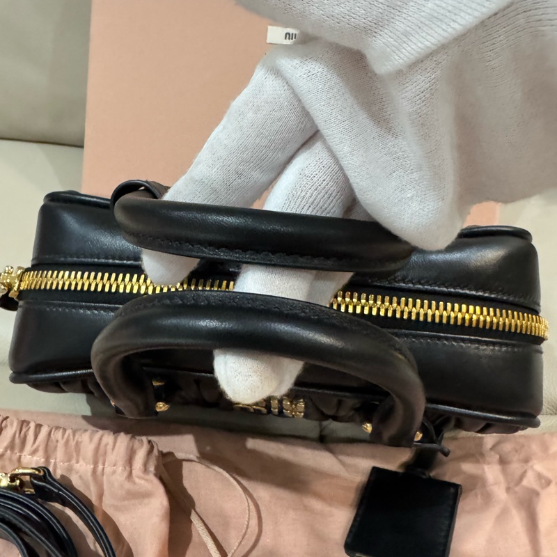 Miu Miu 復古保齡球包/黑色羊皮/96新美品-7