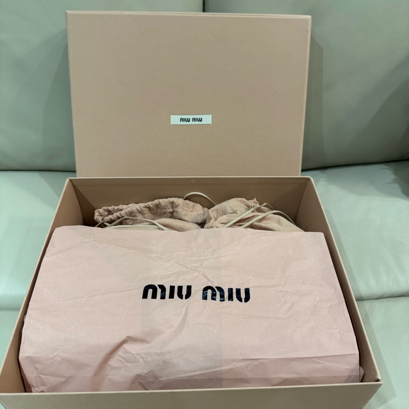 Miu Miu 復古保齡球包/黑色羊皮/96新美品-23