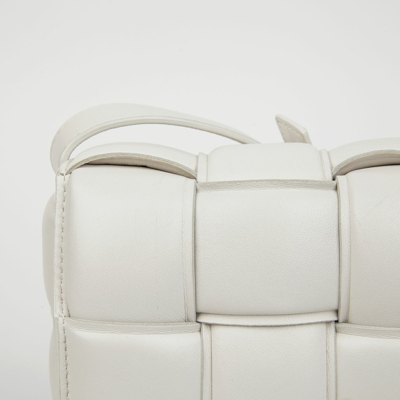 BOTTEGA VENETA 帶襯墊的磁帶單肩斜挎包 591970-2