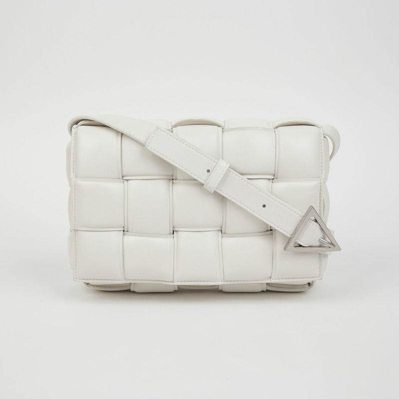 【包稅】BOTTEGA VENETA 帶襯墊的磁帶單肩斜挎包 591970-1