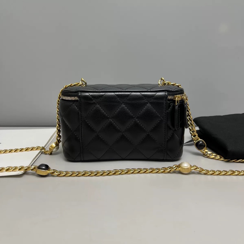 Chanel香奈兒 黑金全皮菱格寶石鏈條盒子包 芯片-1