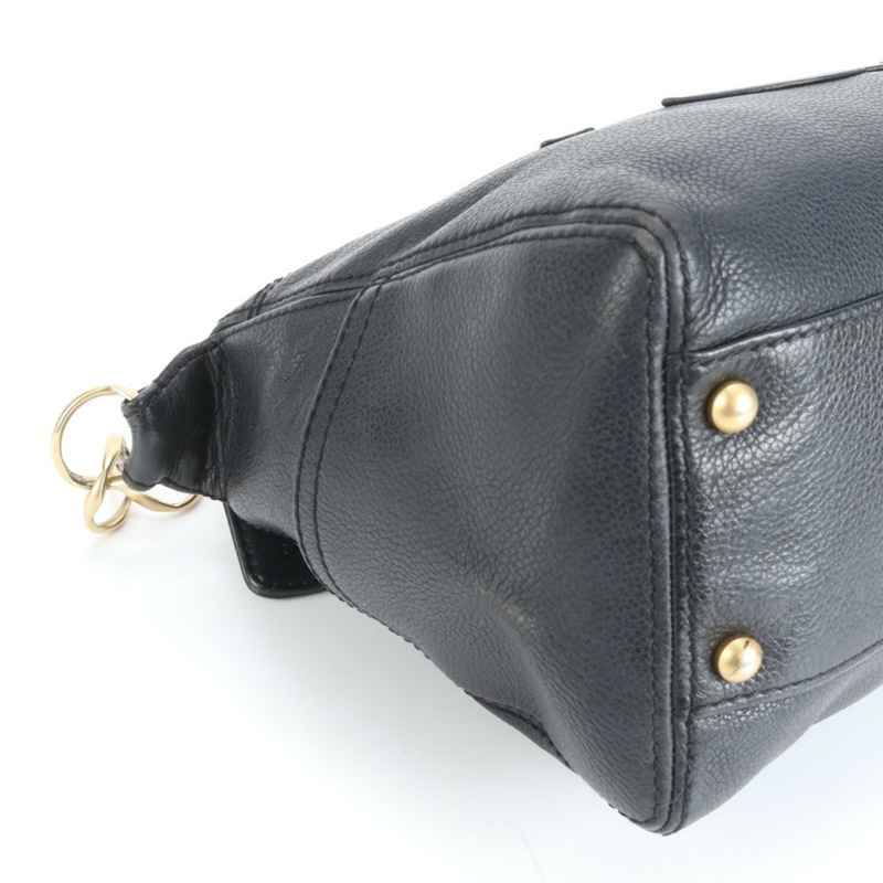 香奈兒黑色皮革肩背包，附保固卡和序號封條，女士款-5