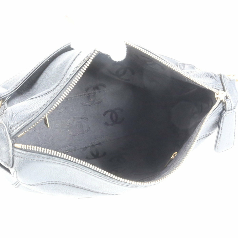 香奈兒黑色皮革肩背包，附保固卡和序號封條，女士款-6